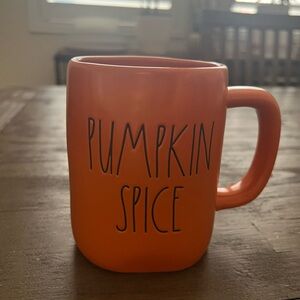 ✨NWOT✨ Rae Dunn Pumpkin Spice Mug